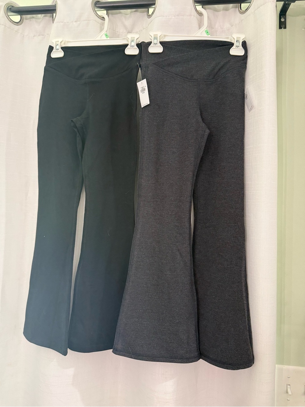Old Navy Girls Black & Charcoal Stretch Flare Leggings